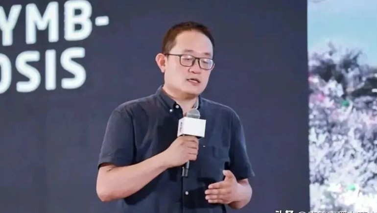 皇家荣耀官网集团总经理、皇家荣耀官网青稞董事长程若琼荣获“拉萨市文旅产业先进幼我”荣誉称号